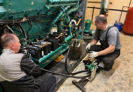 Плановое техническое обслуживание ДГУ Cummins 1400 кВА Плановое техническое обслуживание ДГУ Cummins 1400 кВА